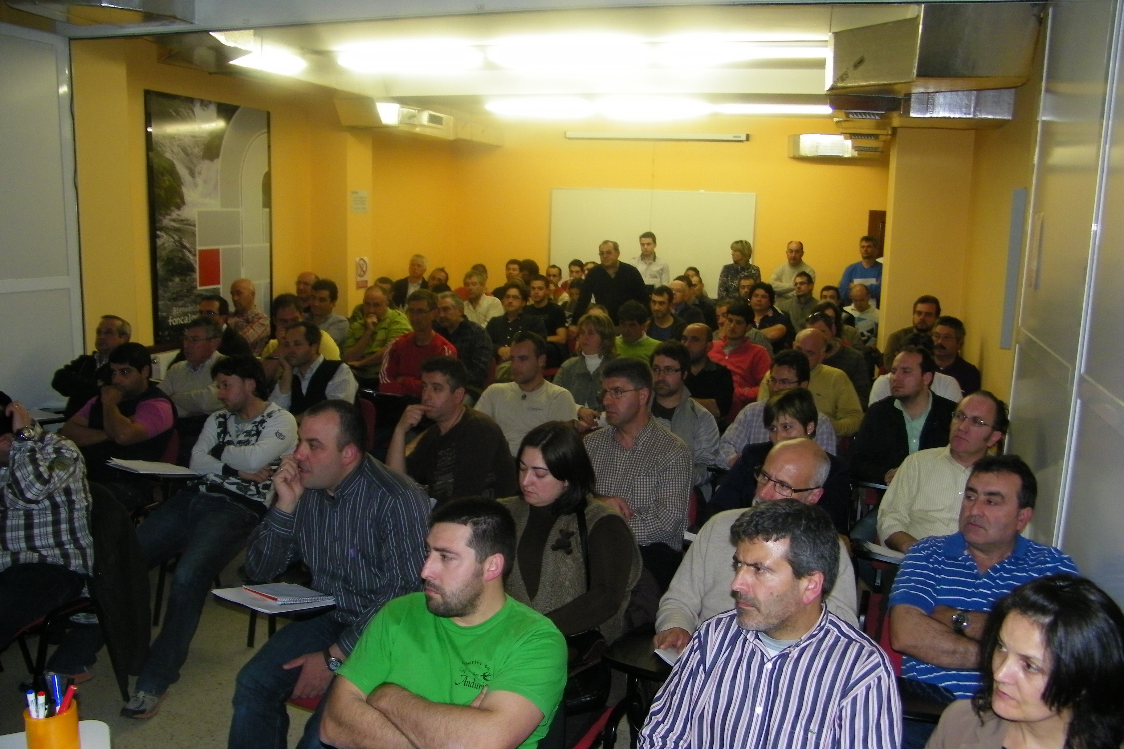 Imagen de la sala en un momento de la jornada